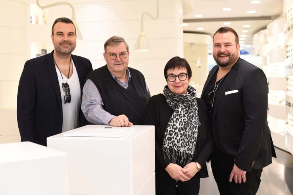 Familie Schmitt-Lieb, Kresinsky – Optiker in Würzburg, Domstraße 15